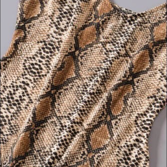 Snake print bodysuit - Picture 8 of 13